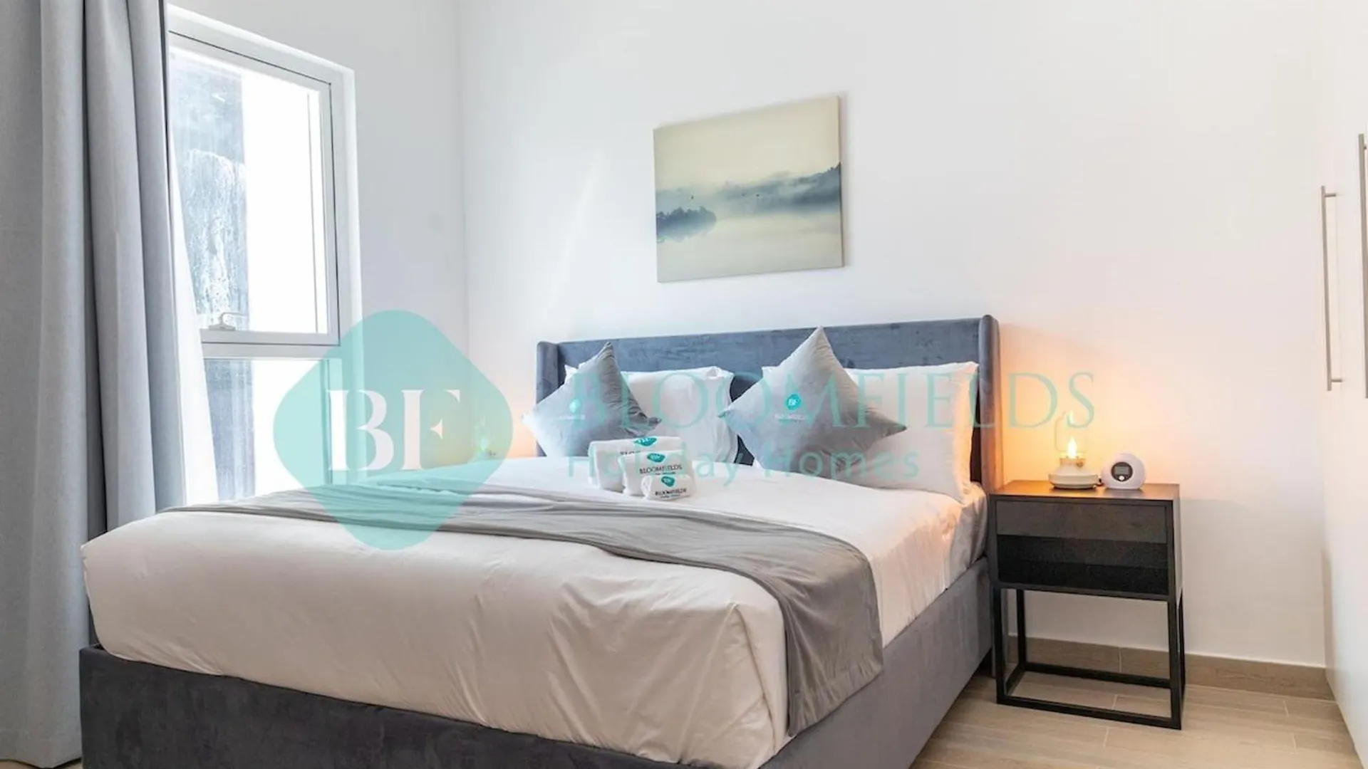 Bloomfields Modern 1Br In Waters Edge Yas Island ile iletişim